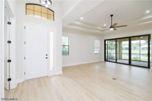 9122 Isla Bella Circle, Bonita Springs, FL 34135 - MLS#226017857