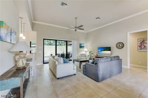 1221 Briarwood Court, Naples, FL 34104 - MLS#226017906
