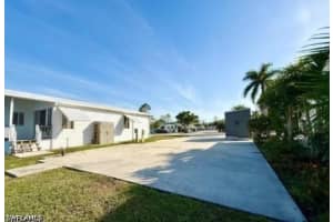 447 Cheetah Drive, Naples, FL 34114 - MLS#226017908