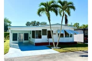 16 Turquoise Ave, Naples