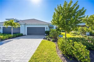 2373 Ariane Drive, Naples, FL 34112 - MLS#226017914