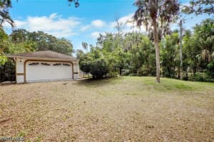 4974 Hawthorn Woods Way, Naples, FL 34116 - MLS#226017947