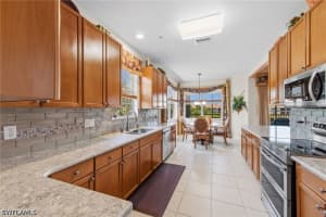 7090 Bay Woods Lake Court, Fort Myers, FL 33908 - MLS#226017950