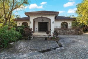 2605 64th Street, Naples, FL 34105 - MLS#226017990