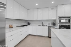 5964 Pelican Bay Boulevard, Naples, FL 34108 - MLS#226018032