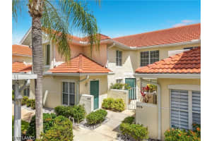 4970 Deerfield Way, Naples, FL 34110 - MLS#226018107