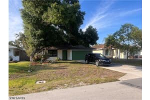 781 107th Ave, Naples