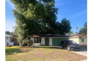 781 107th Avenue, Naples, FL 34108 - MLS#226018124