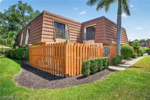 1466 Park Shore Cir 3, Fort Myers