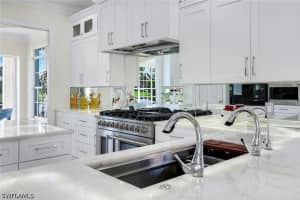 22660 Fairlawn Ct, Estero