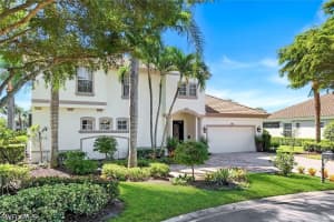 22660 Fairlawn Court, Estero, FL 34135 - MLS#226018173