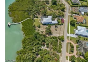 821 Caxambas, Marco Island, FL 34145 - MLS#226018225