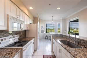 9500 Highland Woods Boulevard, Bonita Springs, FL 34135 - MLS#226018233
