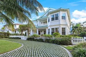 444 2nd Avenue, Naples, FL 34102 - MLS#226018241