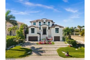 380 Trade Winds Avenue, Naples, FL 34108 - MLS#226018310