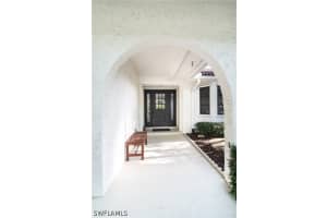 560 Bald Eagle Drive, Naples, FL 34105 - MLS#226018313