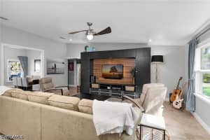 681 15th Street, Naples, FL 34117 - MLS#226018323