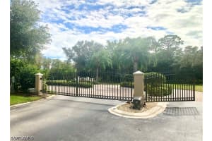 3455 Laurel Greens Lane, Naples, FL 34119 - MLS#226018389