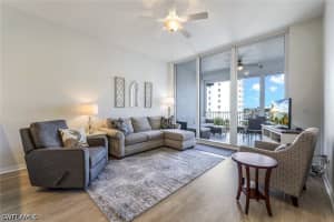 470 Launch Circle, Naples, FL 34108 - MLS#226018434