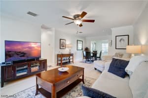 1078 Forest Lakes Drive, Naples, FL 34105 - MLS#226018441