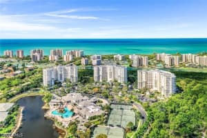 325 Dunes Blvd 406, Naples