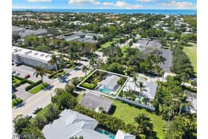 725 Central Avenue, Naples, FL 34102 - MLS#226018455
