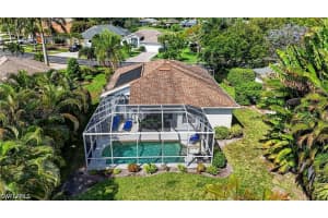 912 Briarwood Boulevard, Naples, FL 34104 - MLS#226018504