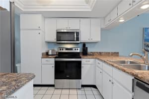 400 Fox Haven Drive, Naples, FL 34104 - MLS#226018523