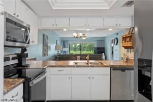 400 Fox Haven Drive, Naples, FL 34104 - MLS#226018523