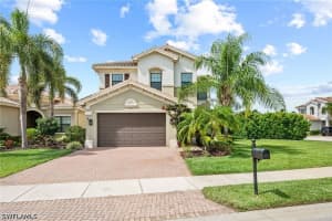 3551 Beaufort Court, Naples, FL 34119 - MLS#226018549