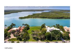 940 Admiralty Parade E, Naples, FL 34102 - MLS#226018566