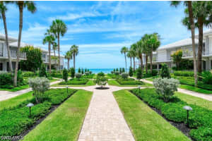 1851 Gulf Shore Blvd N 4, Naples 1851 Gulf Shore Blvd N 4, Naples