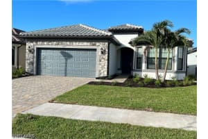2122 Yellowfin Cir, Naples