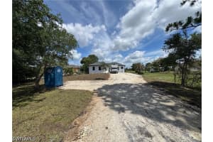 2675 35th Avenue, Naples, FL 34120 - MLS#226018589