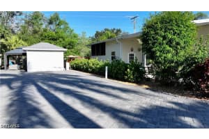 5740 Maplewood Court, Fort Myers, FL 33905 - MLS#226018605