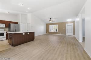 1082 Ridgeway Drive, North Fort Myers, FL 33903 - MLS#226018664