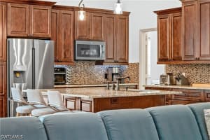 36 5th Street, Bonita Springs, FL 34134 - MLS#226018677