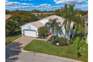 9057 Whitfield Dr, Estero