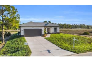 1109 Edgewood Street, Lehigh Acres, FL 33974 - MLS#226018691