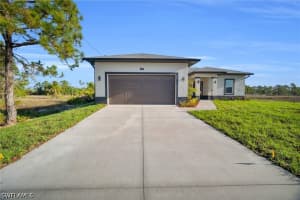 1109 Edgewood Street, Lehigh Acres, FL 33974 - MLS#226018691