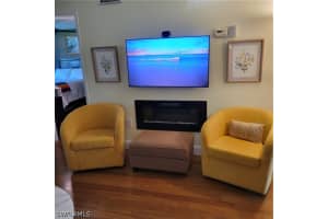 200 Valley Stream Drive, Naples, FL 34113 - MLS#226018699