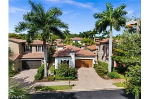 8000 Cordoba Place, Naples, FL 34113 - MLS#226018712