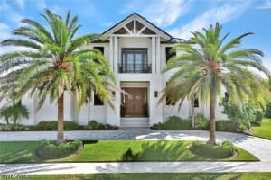 701 Plantation Court, Marco Island, FL 34145 - MLS#226018719