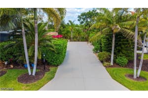 4730 Southern Breeze Drive, Naples, FL 34114 - MLS#226018726
