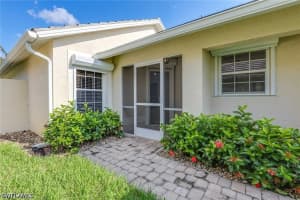 116 Fountain Circle, Naples, FL 34119 - MLS#226018734