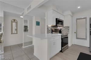 1300 Gulf Shore Boulevard, Naples, FL 34102 - MLS#226018735