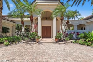 4484 Brynwood Drive, Naples, FL 34119 - MLS#226018744