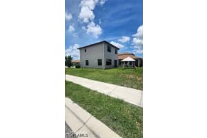 9015 Madrid Circle, Naples, FL 34104 - MLS#226018745