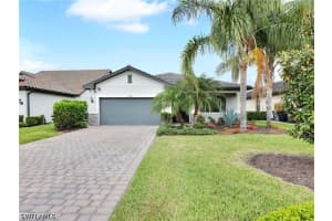 19527 Utopia Ln, Estero