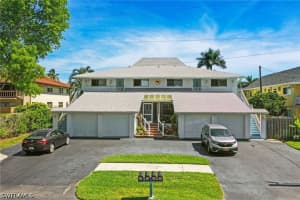 1376 Chesapeake Avenue, Naples, FL 34102 - MLS#226018810